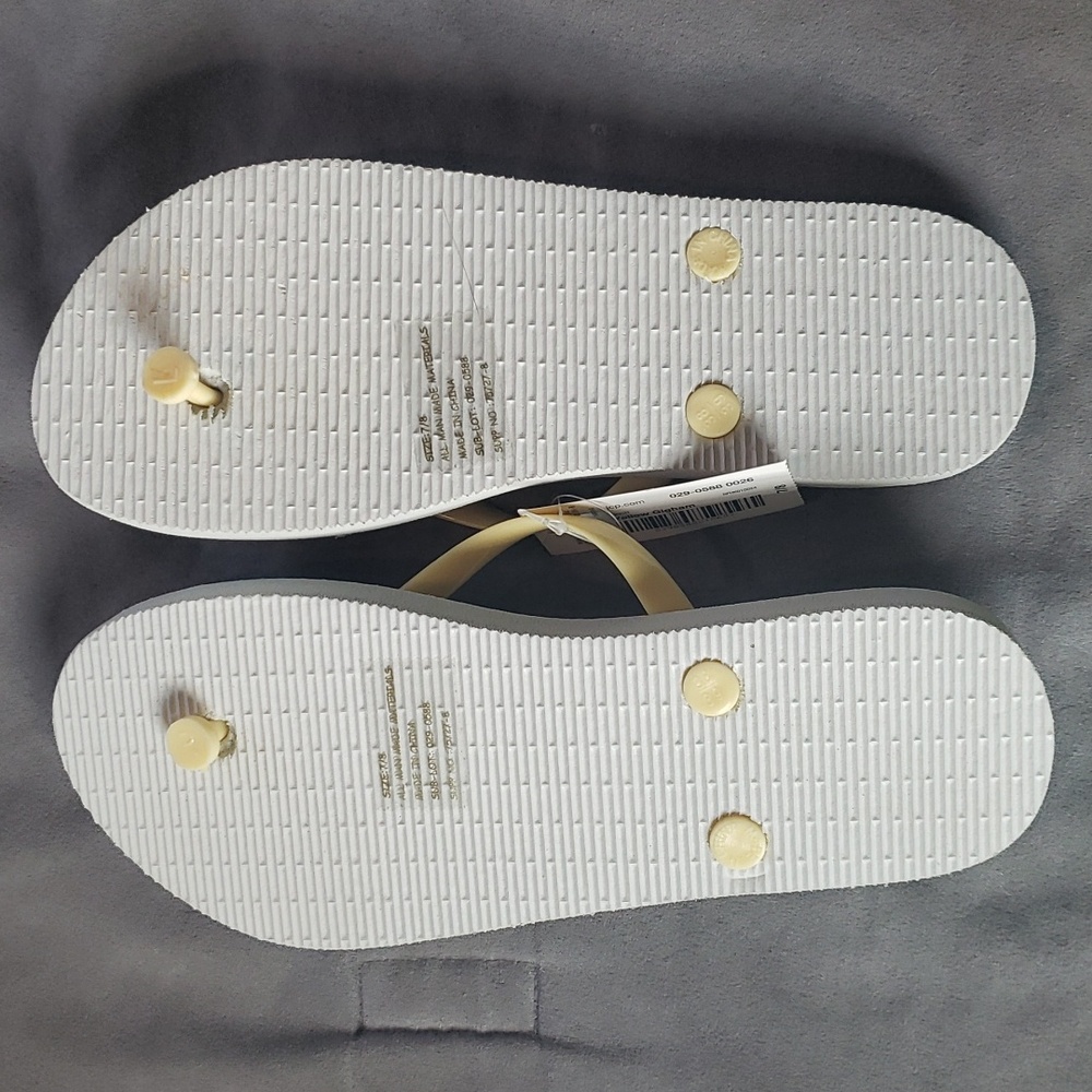 Flip Flops - Picture 2 of 2